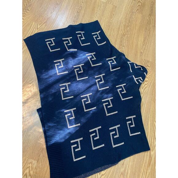 Sisters Navy and Gold Poncho Sweater Cardigan One Size - Picture 1 of 5